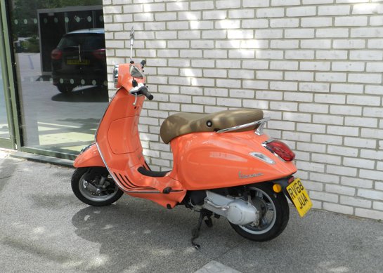 Vespa Primavera 50